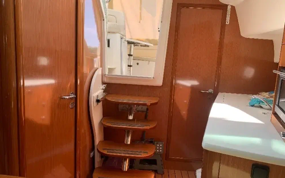 slider 6 Jeanneau Prestige 30 S