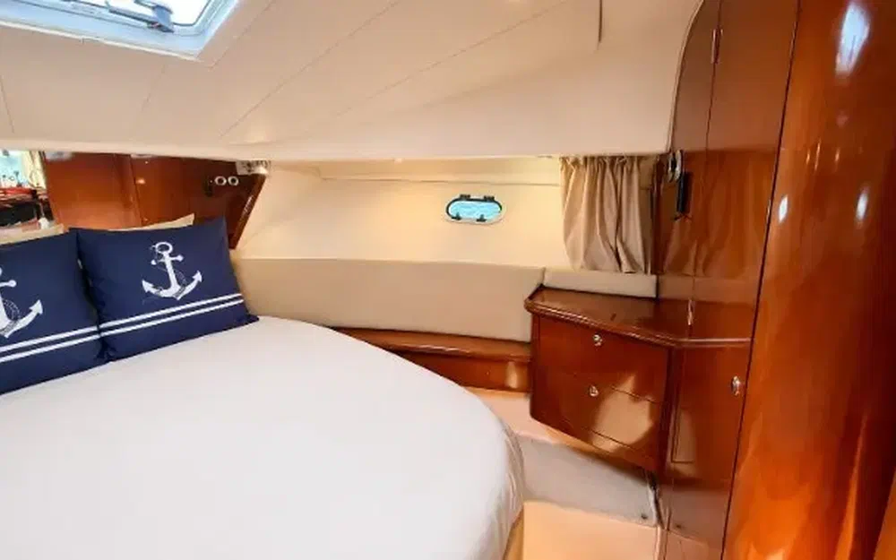 slider 11 Jeanneau Prestige 36 Fly