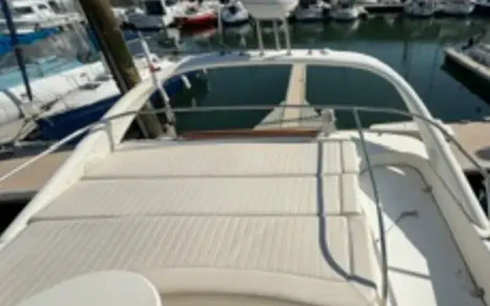 slider 19 Jeanneau Prestige 36 Fly