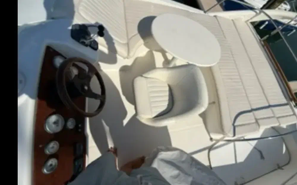 slider 20 Jeanneau Prestige 36 Fly