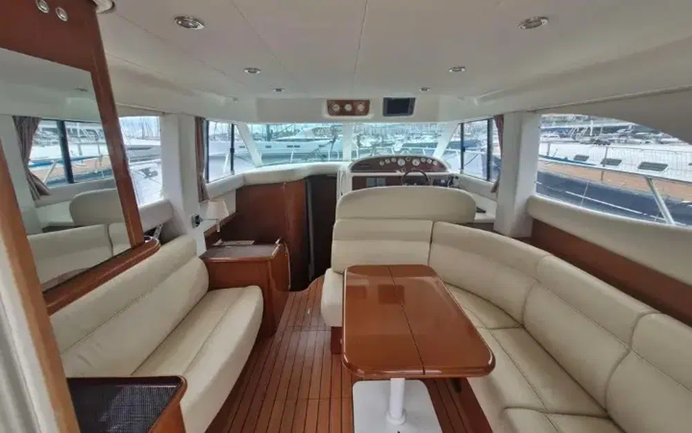 slider 3 Jeanneau Prestige 36 Fly
