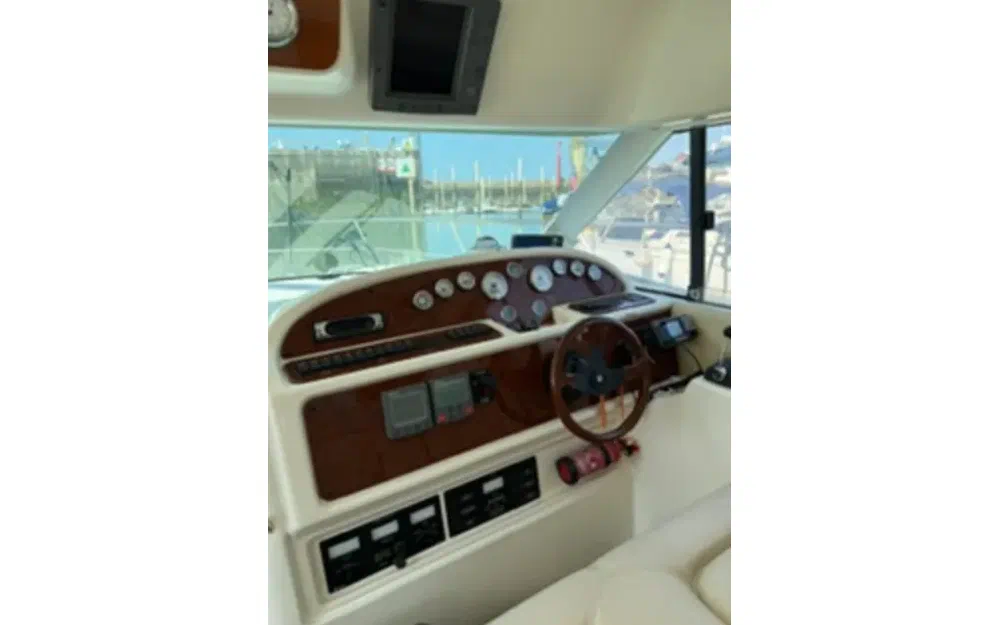 slider 8 Jeanneau Prestige 36 Fly