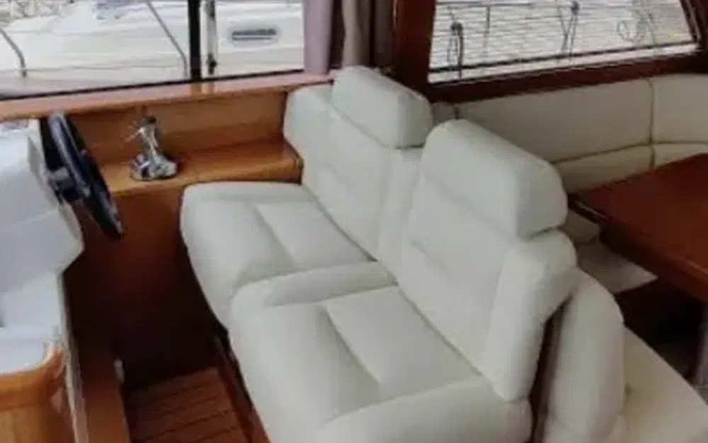 slider 5 Beneteau Antares 13.80