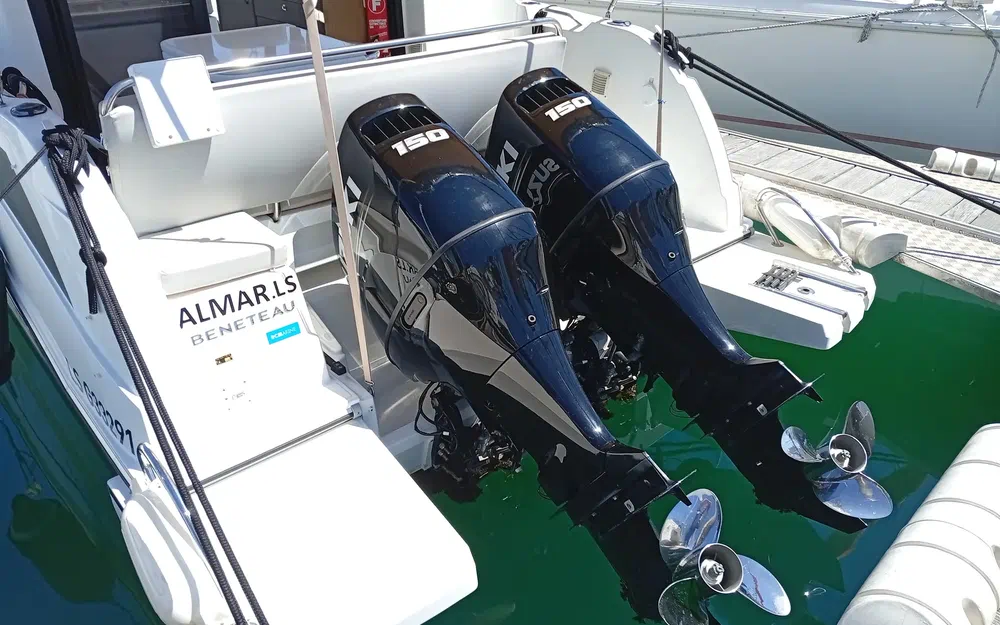 slider 17 Beneteau Antares 9 OB