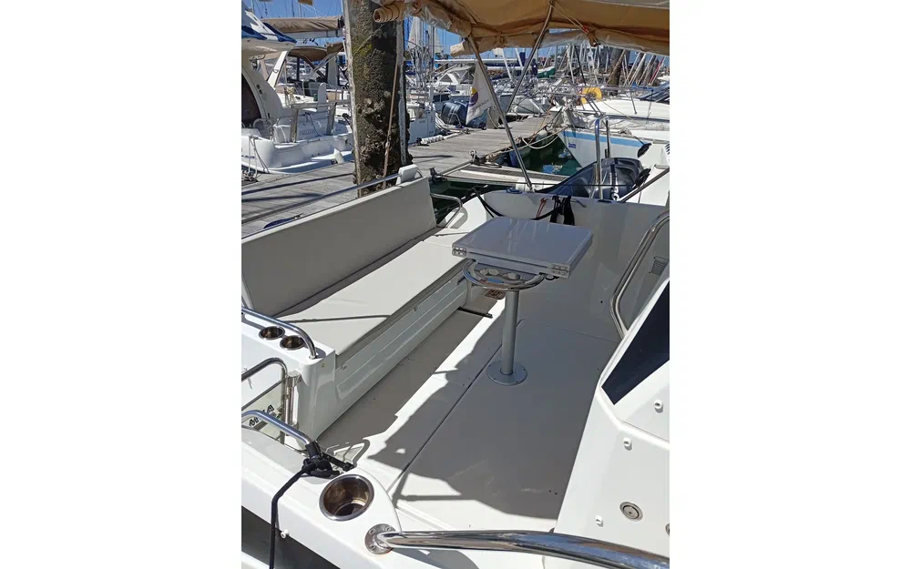 slider 21 Beneteau Antares 9 OB