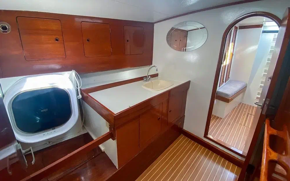 slider 24 Southern Ocean Shipyard Ocean 60