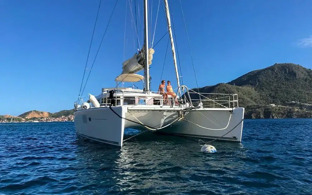 slider 0 Lagoon 440