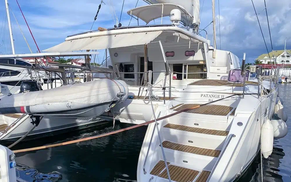 slider 6 Lagoon 440