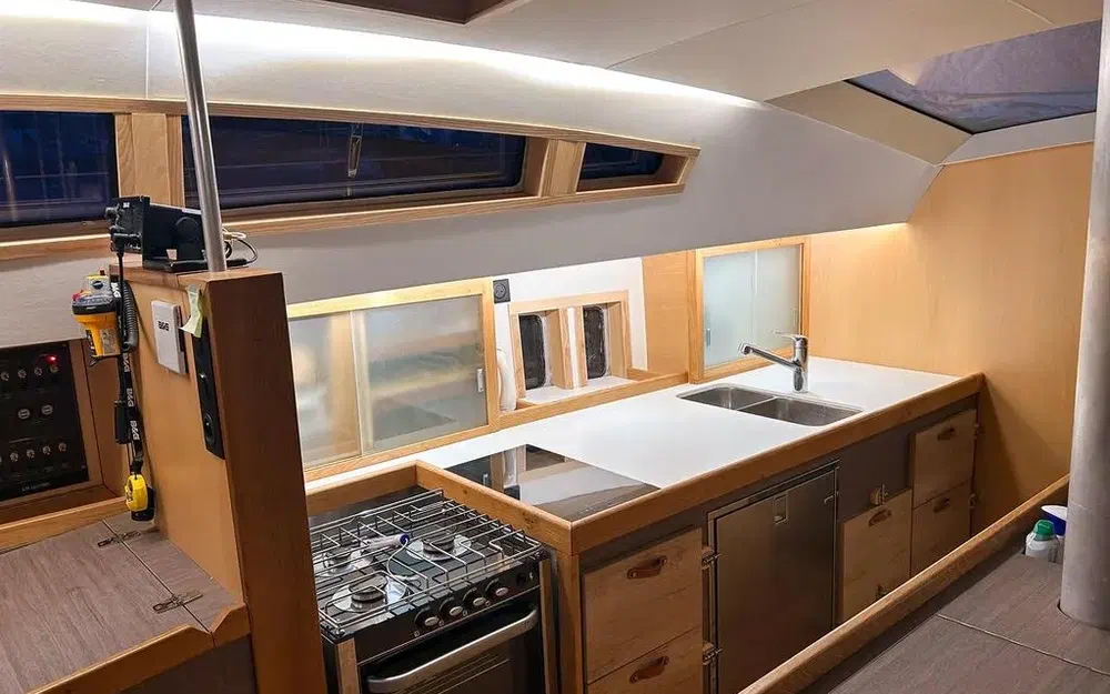slider 14 Mintyachts Icemint 40