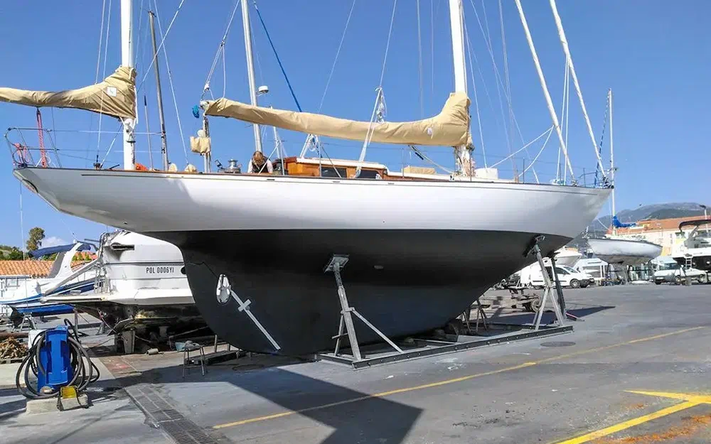 slider 12 Berthon Yachts Classique Plan Holman