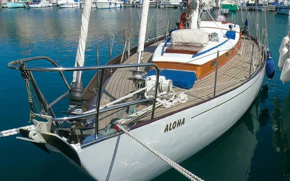 slider 5 Berthon Yachts Classique Plan Holman