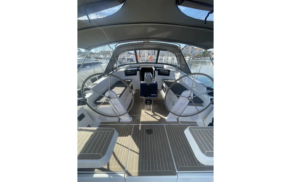 slider 4 Hanse 388
