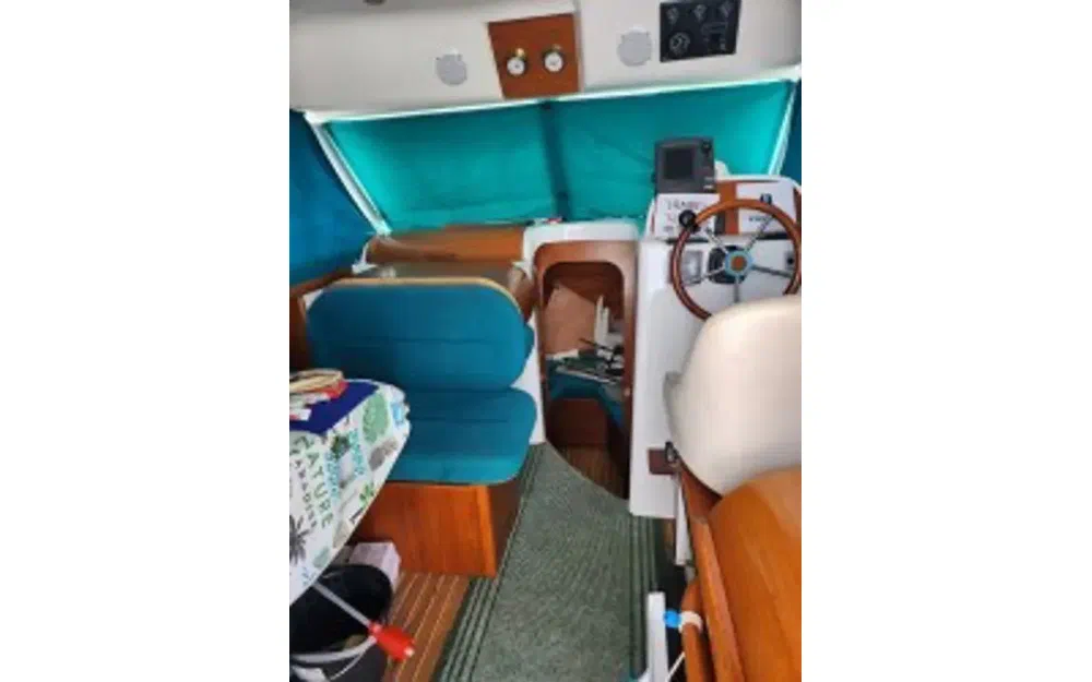 slider 2 Jeanneau Merry Fisher 805