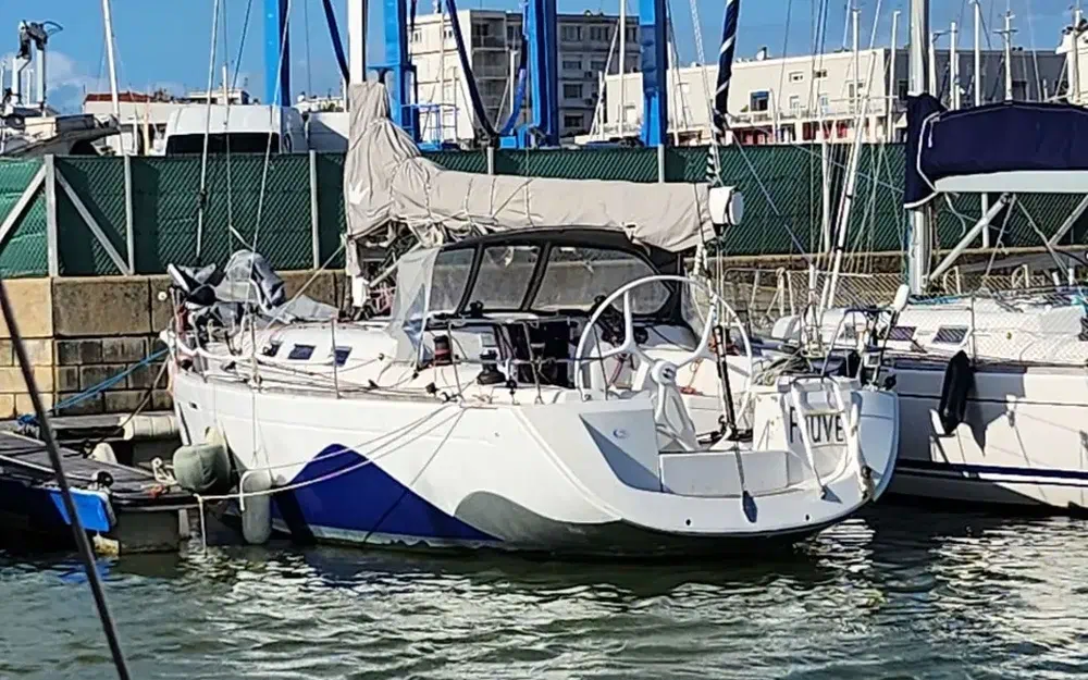 slider 36 Dufour 44