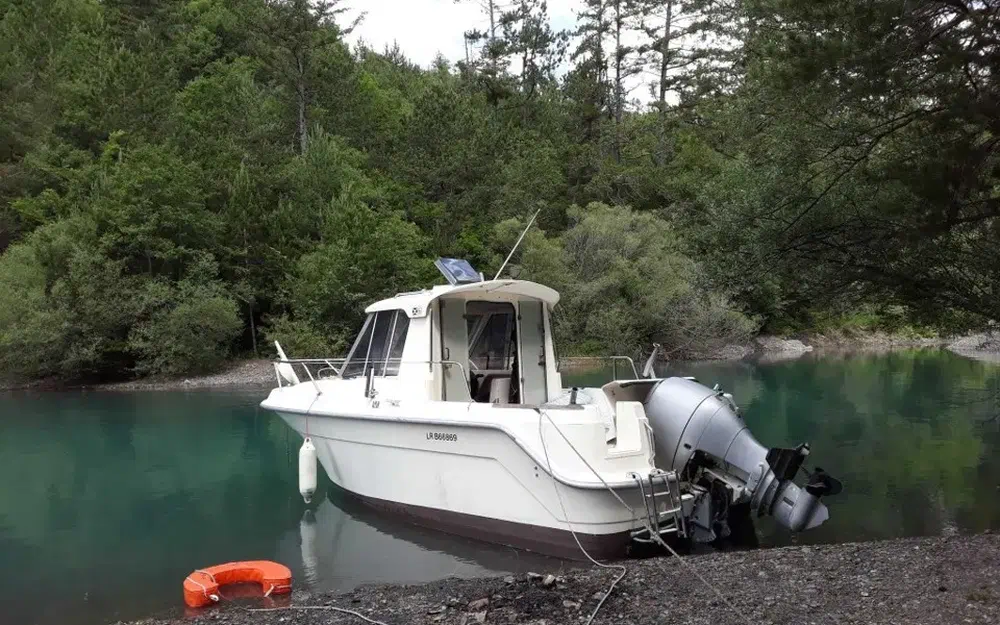 slider 2 Guymarine GM 640