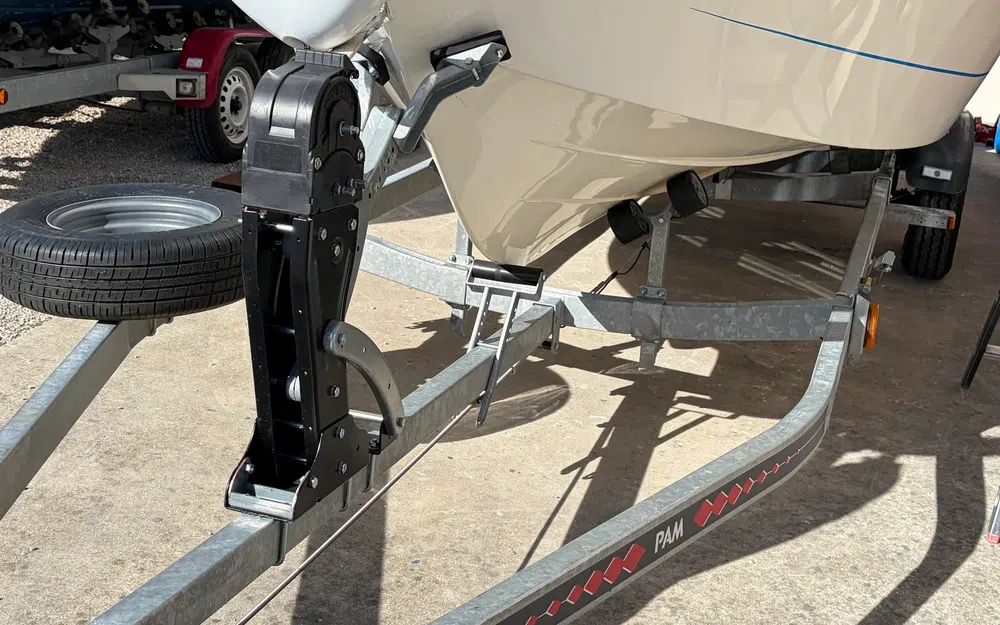 slider 8 Pacific Craft 625 Open Trendy