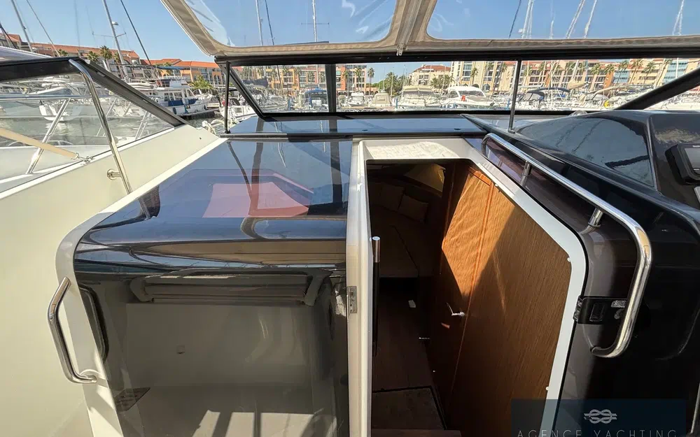 slider 38 Beneteau Flyer 10