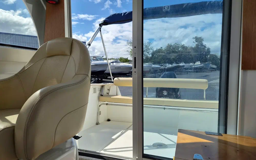 slider 21 Beneteau Antares 650 HB