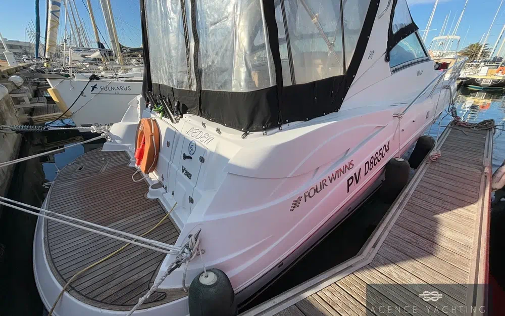 slider 17 Four Winns Vista 318