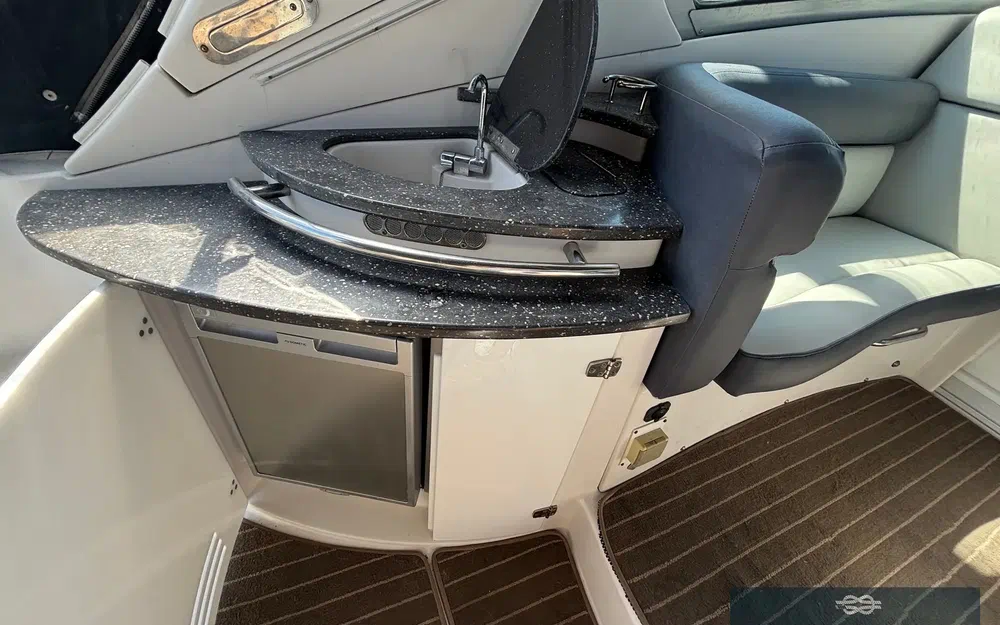 slider 25 Four Winns Vista 318
