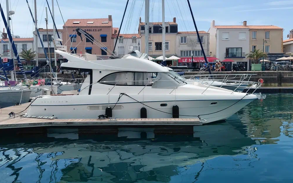 slider 0 Jeanneau Prestige 36 Fly