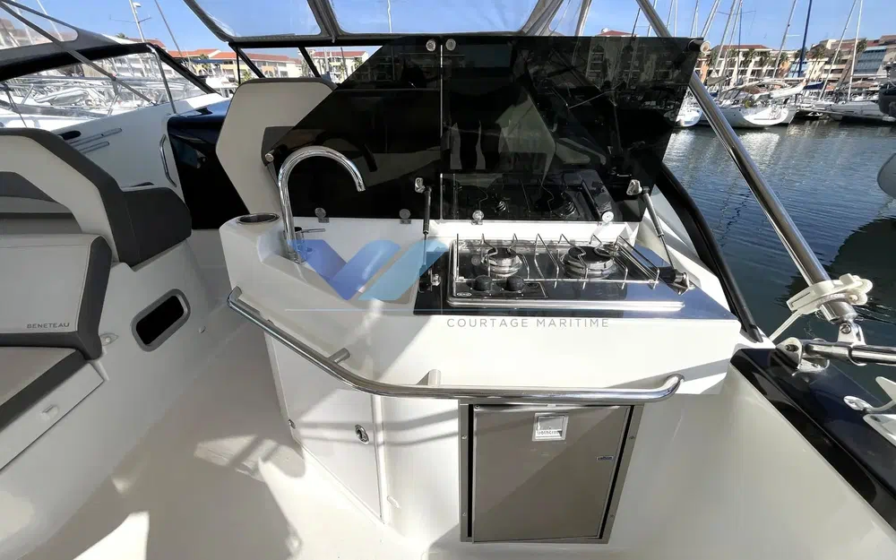 slider 16 Beneteau Flyer 10