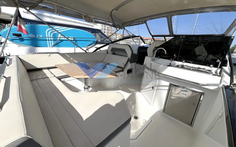 slider 18 Beneteau Flyer 10