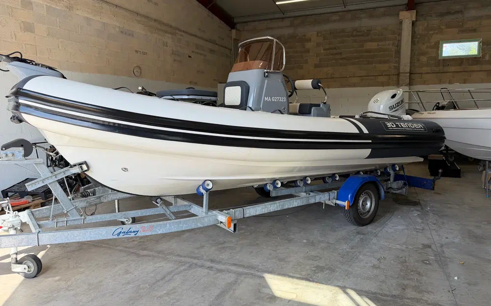 slider 0 3D Tender Lux 655 Hypalon
