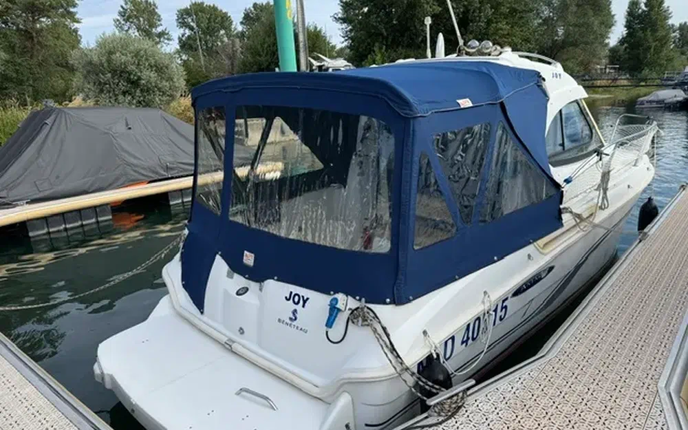 slider 0 Beneteau Antares 7