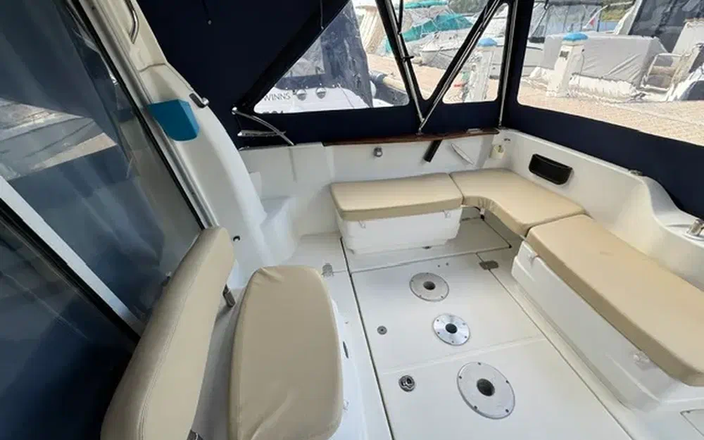 slider 2 Beneteau Antares 7