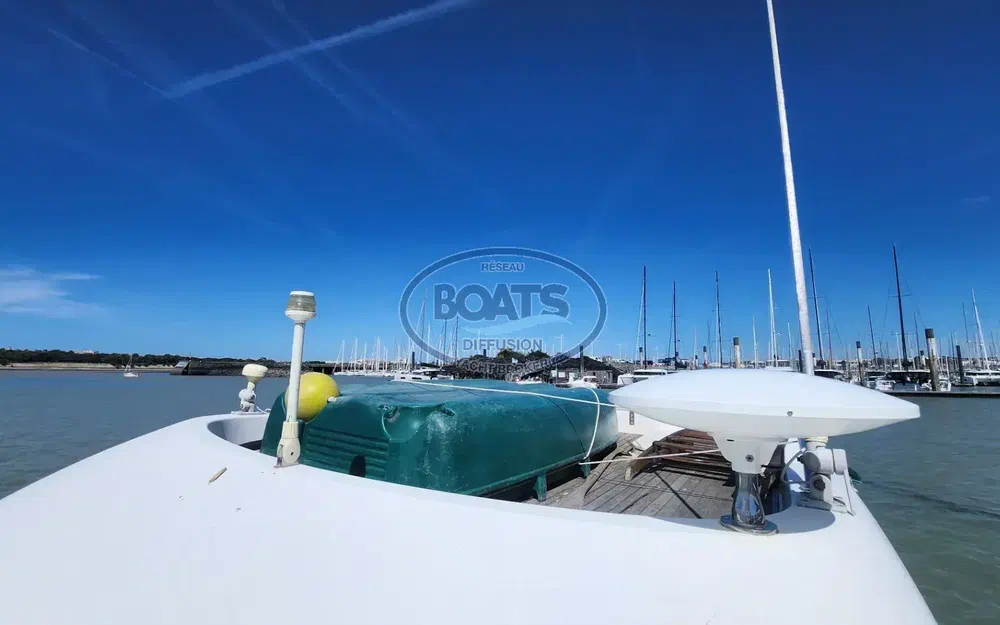 slider 14 Jeanneau Merry Fisher 805