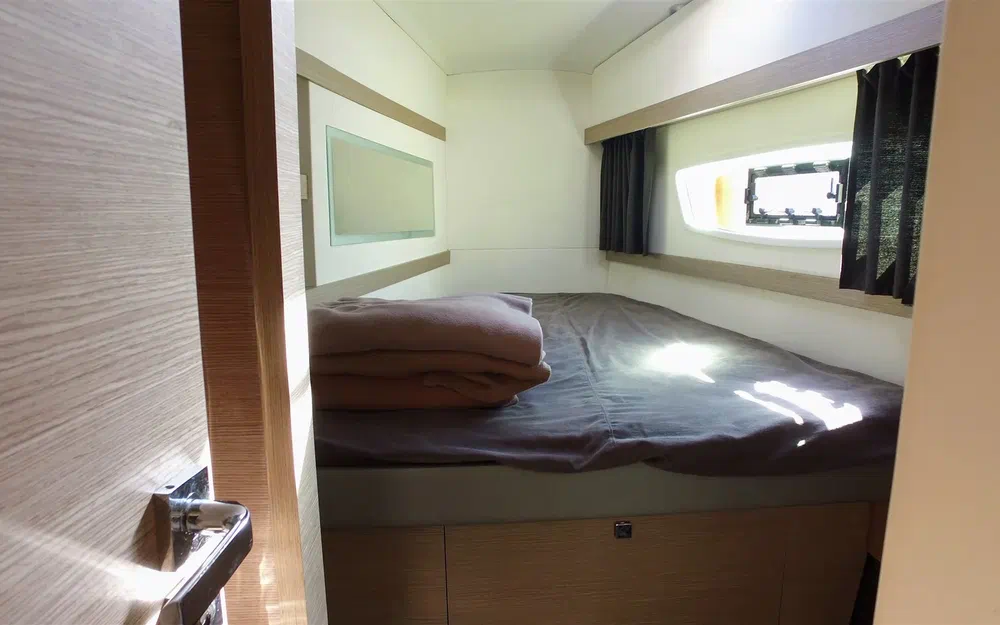 slider 18 Fountaine Pajot Lucia 40