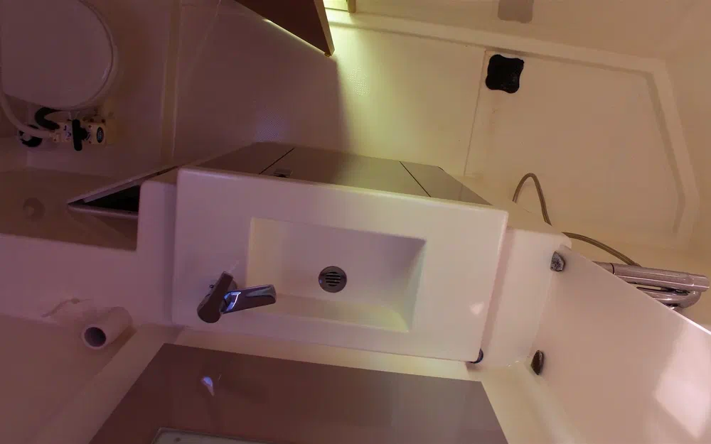 slider 23 Fountaine Pajot Lucia 40
