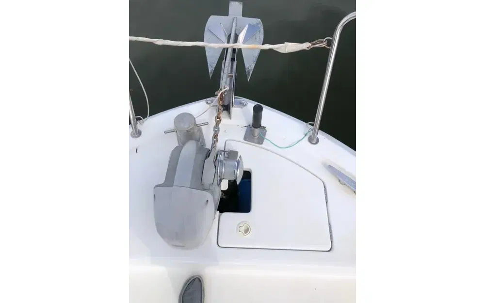 slider 12 Beneteau Antares 760