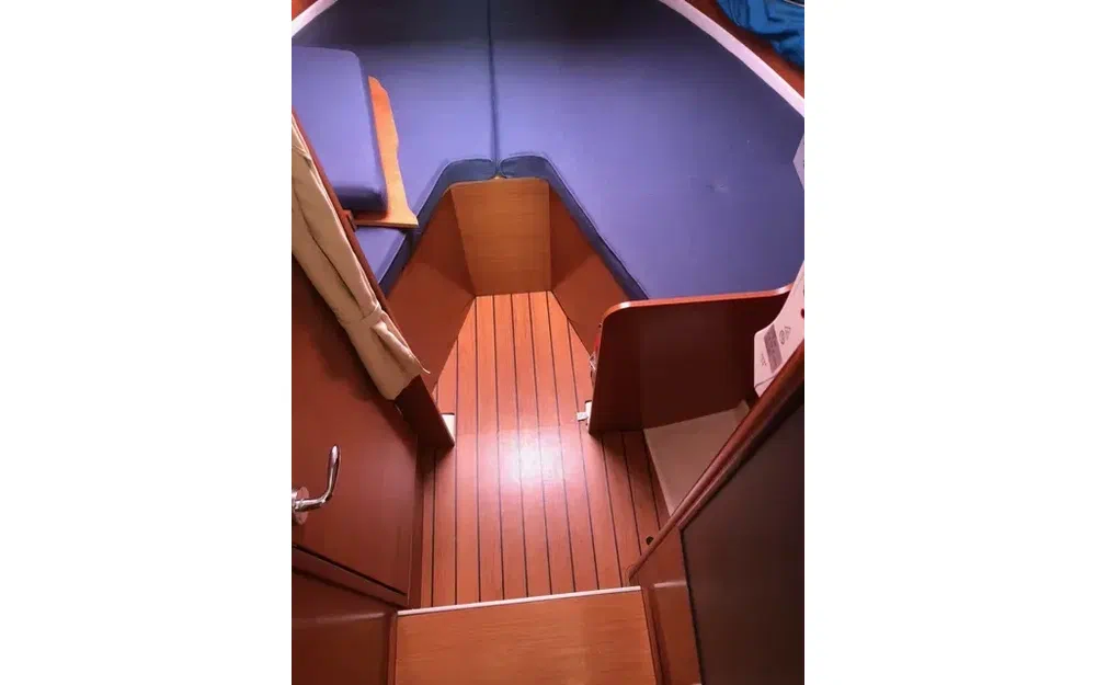 slider 18 Beneteau Antares 760