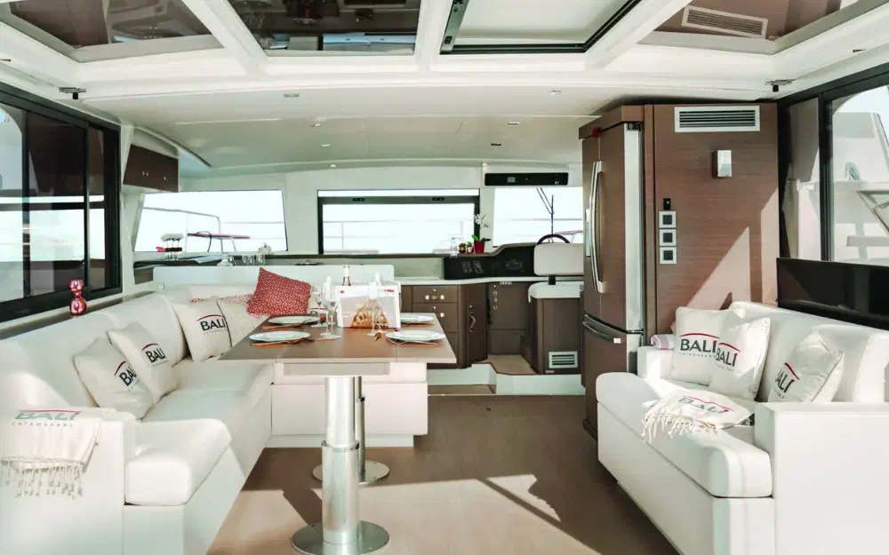 slider 2 Bali Catamarans Bali 4.3