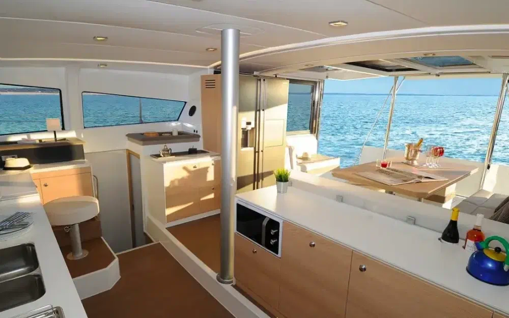 slider 6 Bali Catamarans Bali 4.3