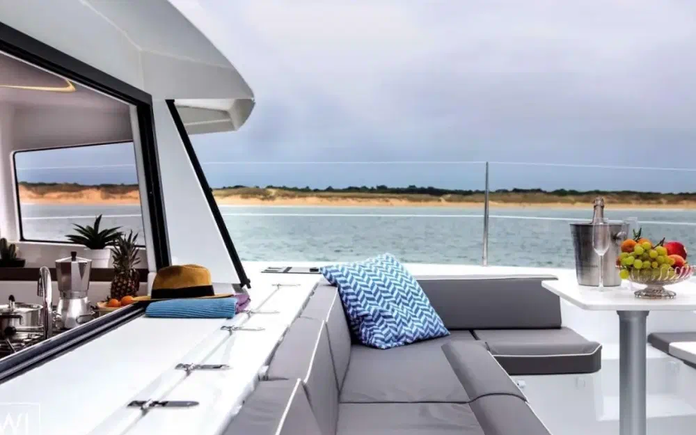 slider 8 Bali Catamarans Bali 4.3
