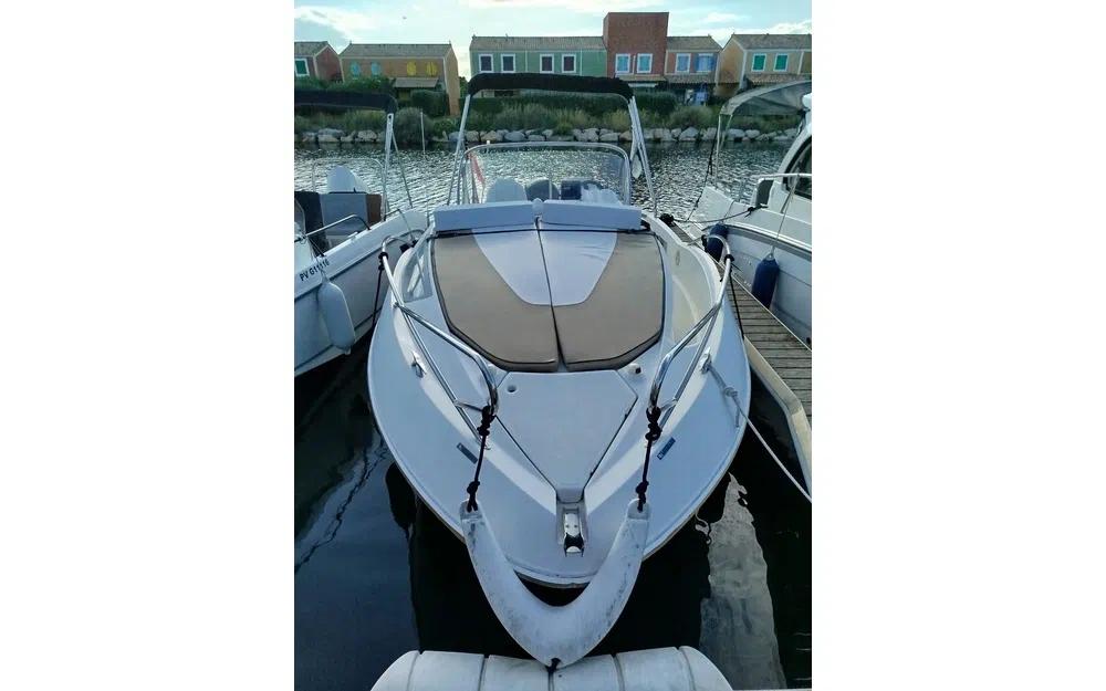 slider 14 Quicksilver 635 WA
