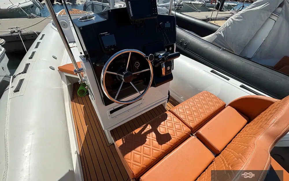 slider 11 Tiger Marine 740 Proline