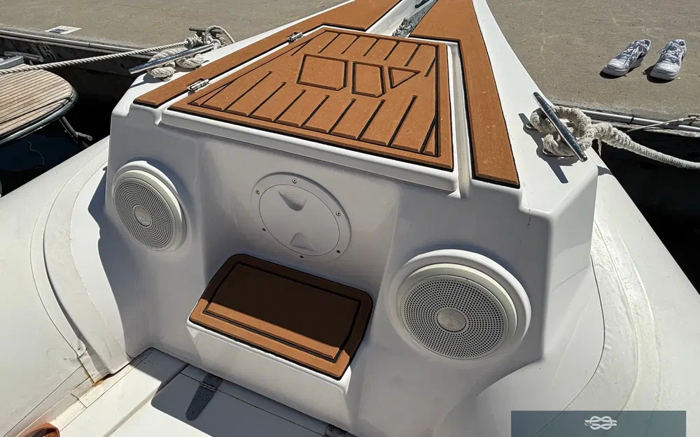 slider 18 Tiger Marine 740 Proline