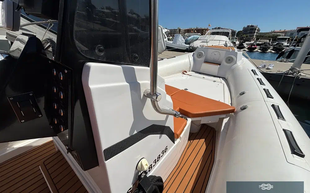 slider 3 Tiger Marine 740 Proline