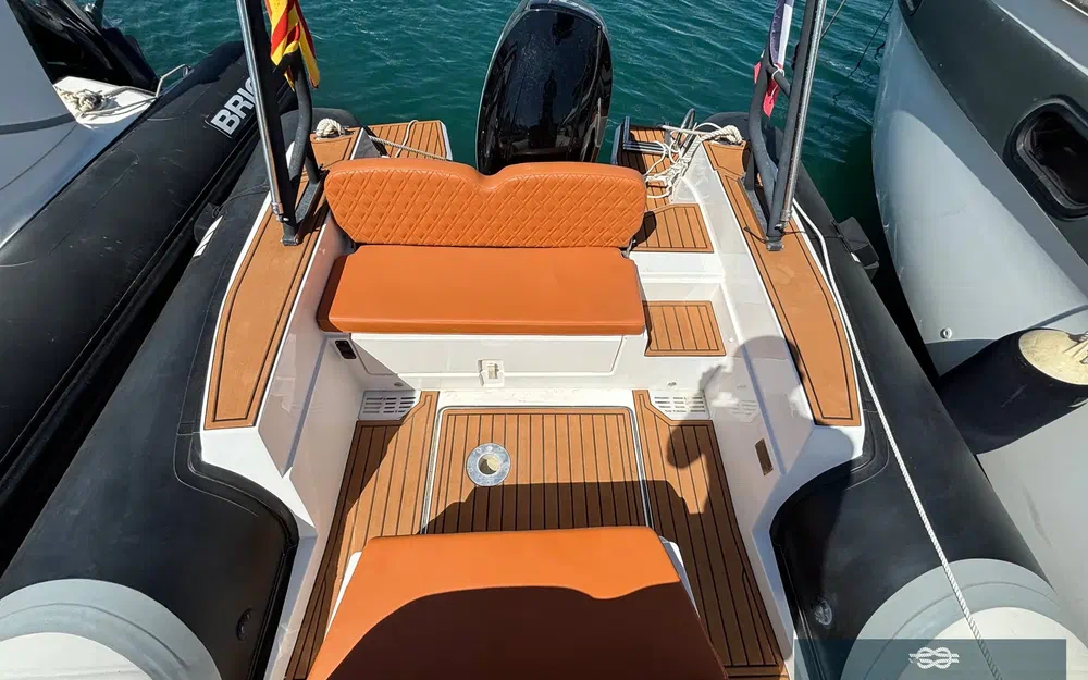 slider 7 Tiger Marine 740 Proline