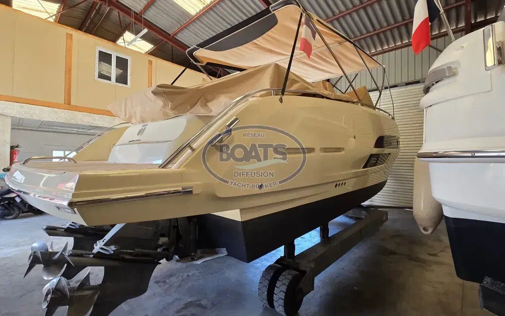 slider 3 Invictus 320 GT