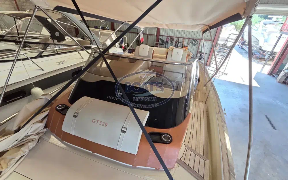 slider 7 Invictus 320 GT