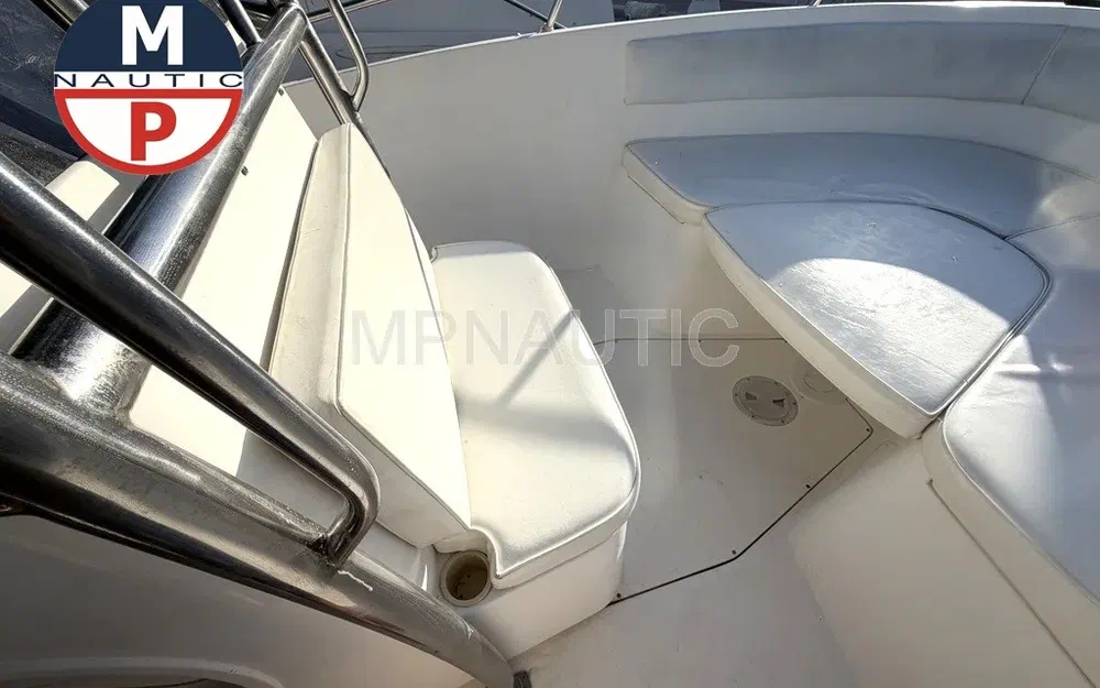 slider 1 Fishing 265 Sundeck