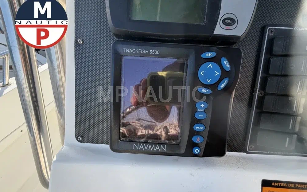 slider 6 Fishing 265 Sundeck