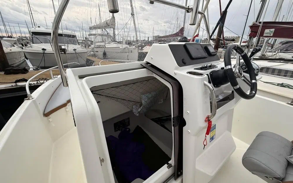 slider 10 Beneteau Flyer 6 SPACEdeck