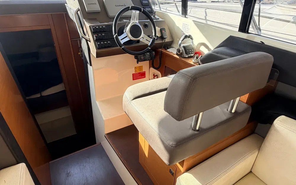slider 15 Prestige Yachts 350 Fly