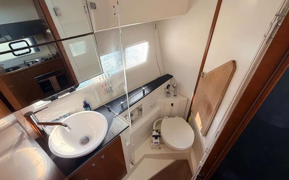 slider 23 Prestige Yachts 350 Fly